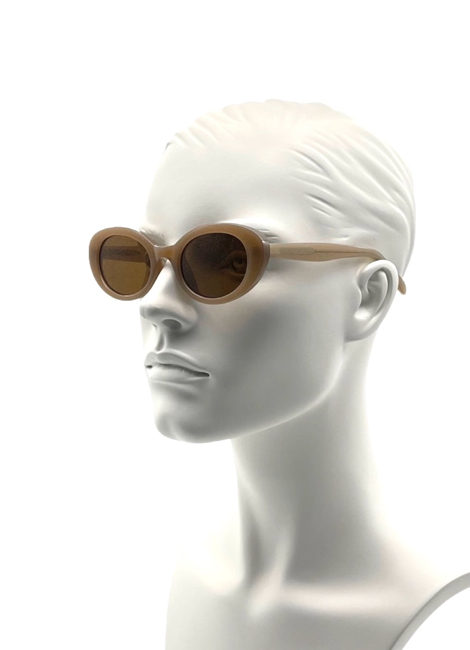 Oaklee · Jelly Brown