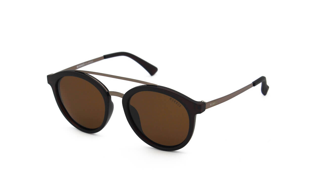 Avenns · Brown