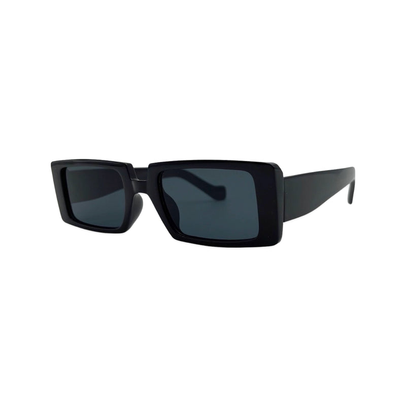 Carly · Black