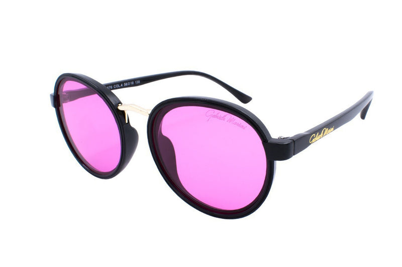 Kyla · Pink