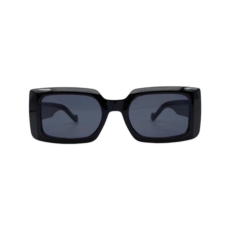 Kinley · Black