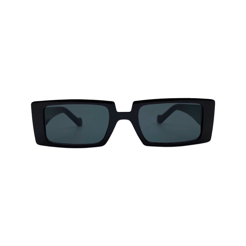Carly · Black