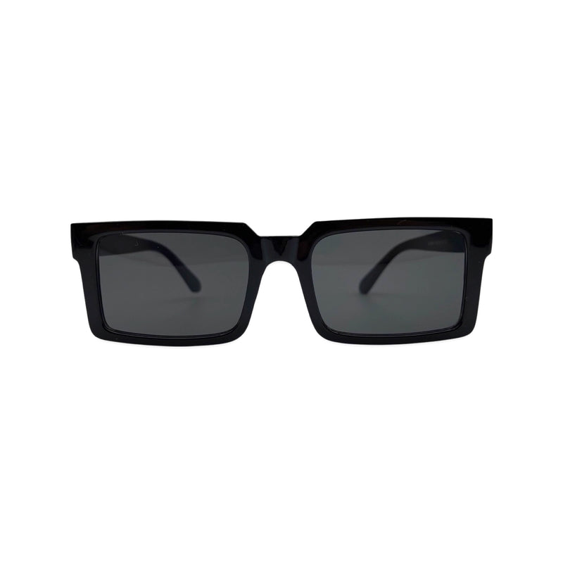 Reese · Black