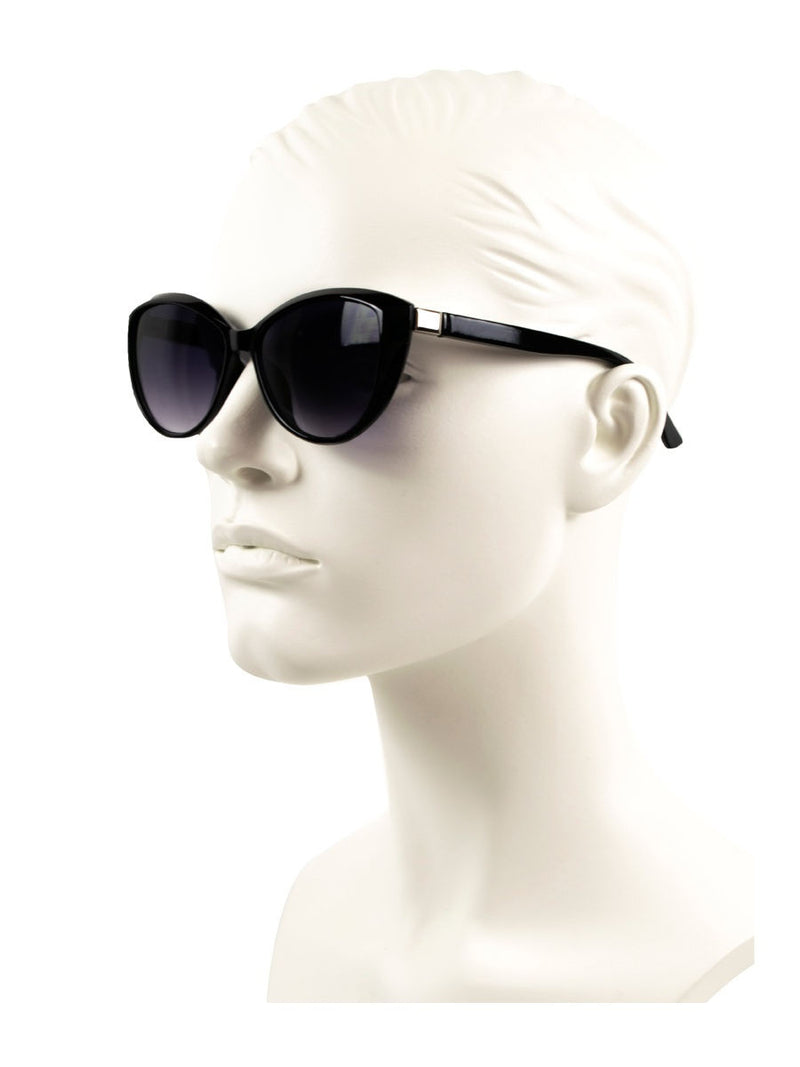Hanna · Black