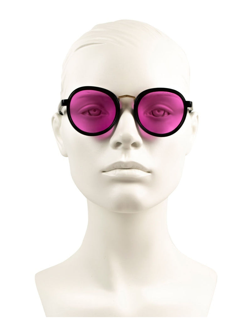 Kyla · Pink