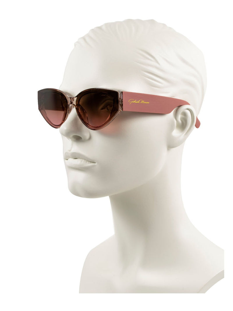 Leya · Peach