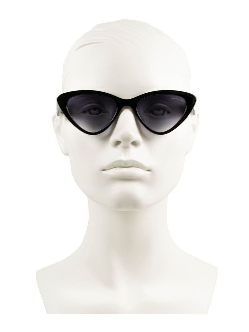 Milana · Black