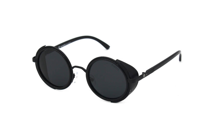 Finnway · Black