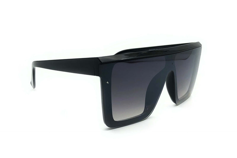 Callie · Black