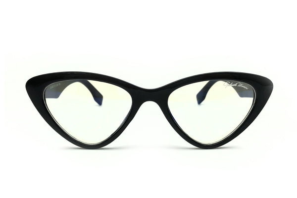Milana · Clear