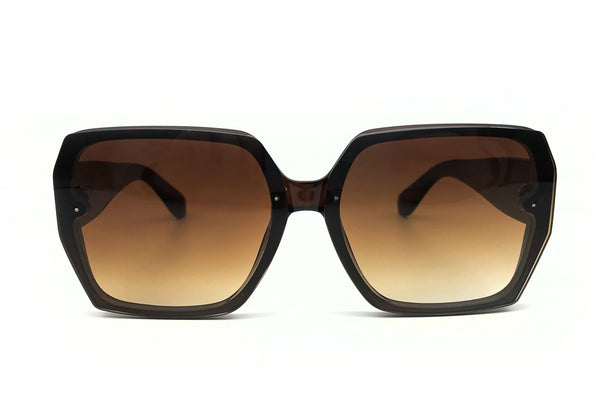 Beth · Brown