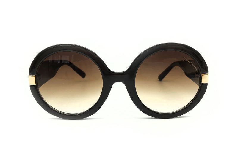Quinn · Brown